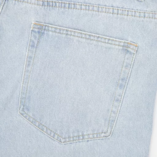 GUC Double G Printed Washed Blue Denim ShortsOriginal purchase, original version uses 420g denim fabric, the version is breathable and comfortable after washing, laser printing process, the version is upright and stylish. Customized hardware logo, leather tag is highly restored, comparable to the original, the whole set of low-key luxury design, daily versatile fashion shorts!