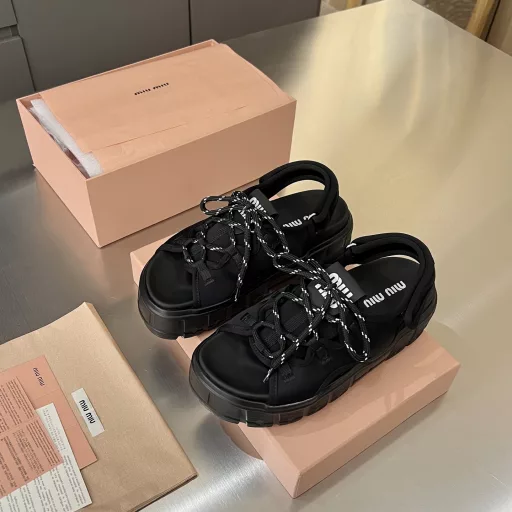 MiuMiu 2025 summer new strappy girly platform thick-soled Velcro sandalsFashionable and versatile hot item🔥 Increase height, slimness and leg lengthening Super light on the feet [wow] miumiu brand exclusive shoelaces with miu logo small brand name The upper is full of design The heel logo uses the original 1:1 convex glue dripping process