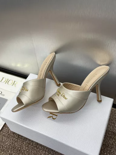 Dior 2025 Spring and Summer New My Dior High Heel Women's Shoes CD Letter Logo Metal Buckle Round Head Fish Mouth Open Toe Sandals Top Version on the MarketMaterial: Imported calfskin upper/imported silk upper + water-dyed sheepskin lining + Italian leather outsole + original molded pure copper metal buckle