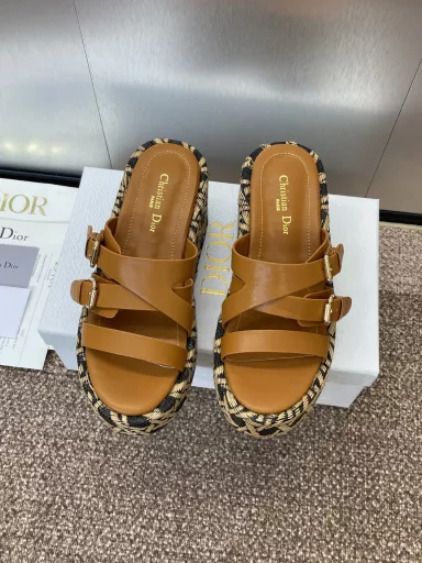 Dior 2025 Spring/Summer new Attitude color-blocked cross-strap wedge-heeled women's shoes CD letter logo hardware buckle thick-soled round-toed open-toed sandalsMaterial: imported calfskin upper + water-dyed sheepskin foot lining + original consistent combination outsole