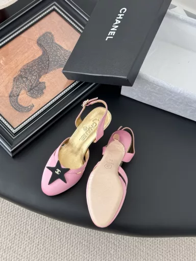 Chanel 25P new spring and summer sandalsSuper popular heavy-craft metal buckle motorcycle series.High version, sheepskin pads, genuine leather outsole