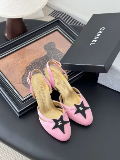 Chanel 25P new spring and summer sandalsSuper popular heavy-craft metal buckle motorcycle series.High version, sheepskin pads, genuine leather outsole