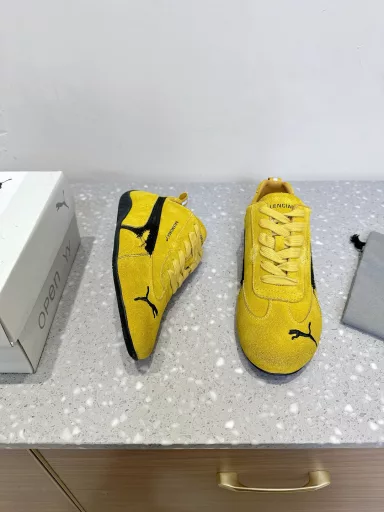 𝐏𝐮𝐦𝐚 𝐱 𝐁𝐚𝐥𝐞𝐧𝐜𝐢𝐚𝐠𝐚 Joint model 25ss new Dexun shoesSurprisingly so good looking! This year's first pair of shoes was this pair of Balenciaga joint Puma!Dexun shoes are really comfortable to wearReally handsome and high-end!