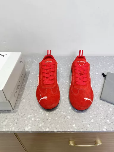 𝐏𝐮𝐦𝐚 𝐱 𝐁𝐚𝐥𝐞𝐧𝐜𝐢𝐚𝐠𝐚 Joint model 25ss new Dexun shoesSurprisingly so good looking! This year's first pair of shoes was this pair of Balenciaga joint Puma!Dexun shoes are really comfortable to wearReally handsome and high-end!
