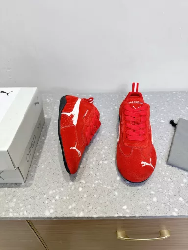𝐏𝐮𝐦𝐚 𝐱 𝐁𝐚𝐥𝐞𝐧𝐜𝐢𝐚𝐠𝐚 Joint model 25ss new Dexun shoesSurprisingly so good looking! This year's first pair of shoes was this pair of Balenciaga joint Puma!Dexun shoes are really comfortable to wearReally handsome and high-end!