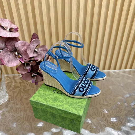 2025 New Counter GUCCI Paris 2025 Spring Ines Embroidered Applique Denim Espadrilles Gucci This 