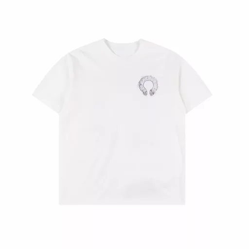 Chrome Hearts hollow relief horseshoe short-sleeved T-shirtPrinted by imported direct-injection machine, hardware accessories are all ground and customizedCorrect configuration Black 2025 Chrome Hearts genuine packaging 280g custom-dyed double yarn cotton Large version Loose and stylish Different from the low version of the slim version with a hip-slimming upper body Correct high-density main label washing tag Hand-sewn