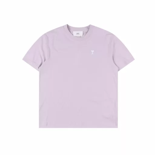 Ami Paris 25SS Little White Heart Embroidered Short Sleeve T-shirtThe fabric is 240g double yarn pure cotton. Simple, fresh and versatile classic~ God T-shirt. Simple and advanced design! It really enhances your temperament. The logo on the chest is embossed with imported machine technology. It is three-dimensional and full. It feels very skin-friendly~ The same style for men and women! It can be easily controlled by all body shapes, which can be said to have both strength and appearance!
