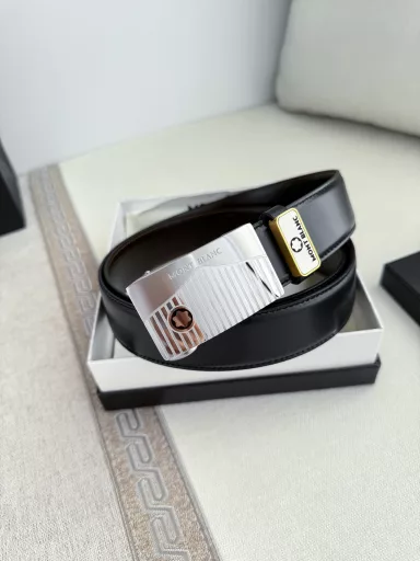 Product name: Montblanc. Montblanc✈️Original belt·Automatic belt P160Model: Automatic belt, original new pure steel material automatic buckle, double-sided first-layer cowhide real shot,Material: 🐂100% first-layer cowhide, guaranteed genuine leather. 🌈✨Same quality as the counter, double-sided first-layer cowhide, double-sided flat black ➕ coffee, silver buckle, original pure steel material automatic buckle, can be freely cut, first choice for giving as a gift or for personal use