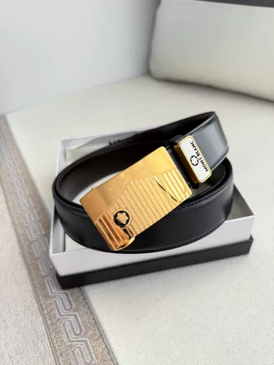Product name: Montblanc. Montblanc✈️Original belt·Automatic belt P160Model: Automatic belt, original new pure steel material automatic buckle, double-sided first-layer cowhide real shot,Material: 🐂100% first-layer cowhide, guaranteed genuine leather. 🌈✨Same quality as the counter, double-sided first-layer cowhide, double-sided flat black ➕ coffee, silver buckle, original pure steel material automatic buckle, can be freely cut, first choice for giving as a gift or for personal use