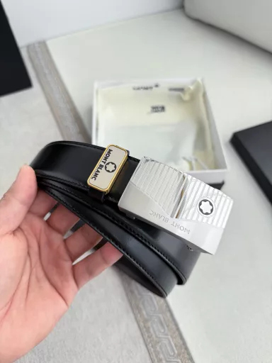 Product name: Montblanc. Montblanc✈️Original belt·Automatic belt P160Model: Automatic belt, original new pure steel material automatic buckle, double-sided first-layer cowhide real shot,Material: 🐂100% first-layer cowhide, guaranteed genuine leather. 🌈✨Same quality as the counter, double-sided first-layer cowhide, double-sided flat black ➕ coffee, silver buckle, original pure steel material automatic buckle, can be freely cut, first choice for giving as a gift or for personal use