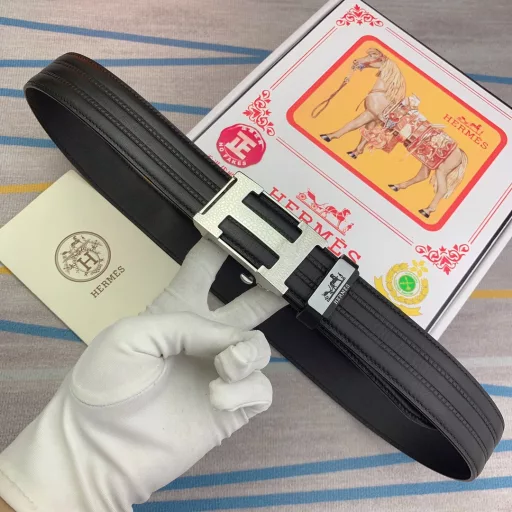 Product name: Hermès 💕 Automatic belt P165Material: Original cowhide belt 100% first-layer cowhide belt✨Guaranteed genuine leather, 24K pure steel buckle, original quality of counter, fine workmanship, fashionable brand, first choice for gifting and personal usePackaging: Please look for the counter packaging as shown in the picture💕Free puncher💞Handbag💕Counter gift box