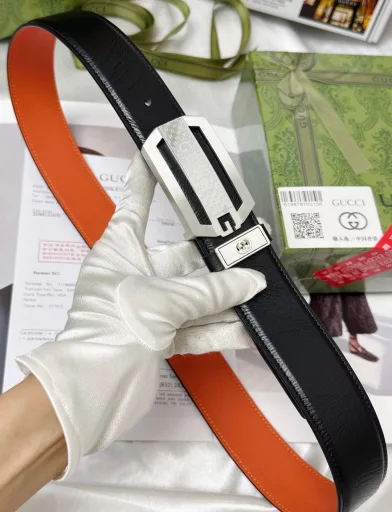 Belt: Gucci. GUCCI✈️Top replica-P150💯Belt: Gucci. Original quality🐂100% imported original first-layer cowhide, guaranteed genuine leather. Carved hollow🌟Embossed process. Vacuum plating. Never fade. 24K pure steel buckle🌈First-layer calfskin texture🎨Double-sided dual-use✨Same quality as the counter-the first choice for gifting and personal use✈💯Packaging: Please look for the counter packaging as shown in the picture, free puncher, UnionPay invoice