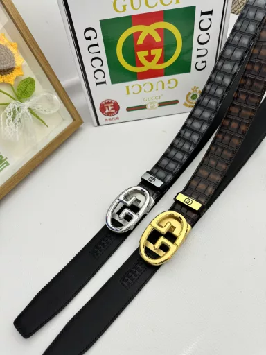 Product name: Gucci. Gu…ci 💕 Automatic belt P165Material: Original cowhide belt Original quality from the counter, fine workmanship, fashionable brand, first choice for gifting and personal usePackaging: Please look for the counter packaging as shown in the picture💕Free puncher💞Handbag💕Counter gift box💍