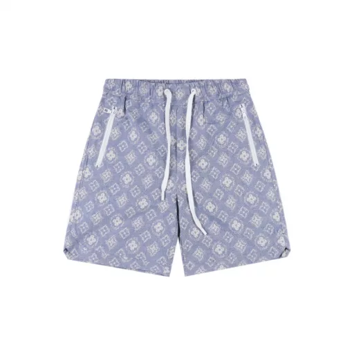 Louis Vuitton full print monogram zipper shortsOriginal version purchased, pattern made immediately. The fabric is a customized densely spun technology fabric with a light surface, silky and breathable upper body. Infrared positioning cutting, overalls design, invincible and versatile upper body. All details are customized and developed, and all hardware accessories are restored to ZP.
