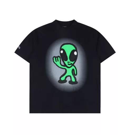 Balenciaga new dissolving smiley alien short-sleeved shirtDirect-injection printed short-sleeved T-shirt This model uses 16-count single combed compact yarn and 280g encrypted plain fabric after washing. The letters and logo are embroidered. Matching the version, color, and cutting. Customized hardware, thread, accessories, and matching the version.