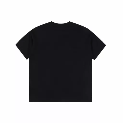 Versace checkered Medusa head print logo short-sleeved T-shirtSummer channel limited new model, simple but stylish retro brand logo,Cool for summer, couple temperament style, two colors recommended.Customized high-weight knitted cotton, the fabric feels solid, very classy, ​​close-fitting, soft and delicate,It has its own style and is fashionable, and it also feels street-like. It is a must-have versatile artifact for the high street!The latest version of the computer printing system is used for color matching, which is very delicate and tasteful,Taste and style coexist, and the loose OS version is cut to meet the current trend aesthetics!