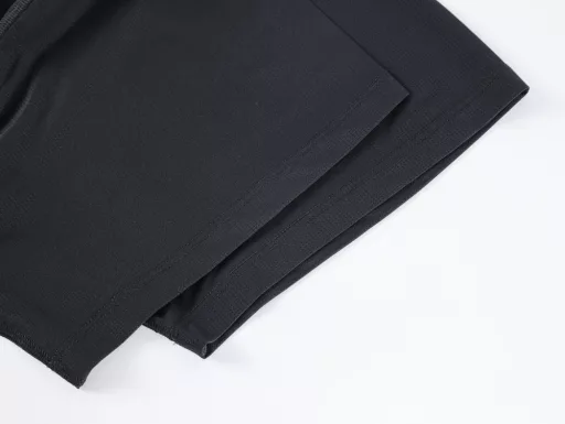 Balenciaga IB reflective quick-drying short-sleevesFabric: 32-count polyester-spandex mesh quick-drying fabric, weight 180 gramsIB quick-drying short-sleeves, fabric is customized with 