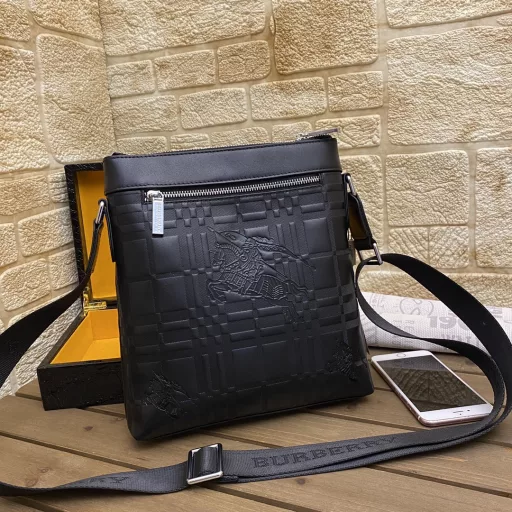 BURBERRY new shoulder crossbody bag ‼ Unique quality ‼ Fashionable design ‼ Exquisite handmade construction 🎉 A must-have for trendy men ‼ Counter goods
