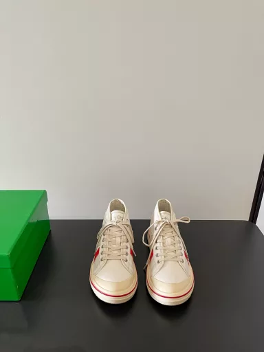 BV's latest hot retro canvas shoes✨This year's latest and coolest canvas shoes, even more beautiful when worn, one of the must-haves💥 Please prepare for your fashion in advance, Baby