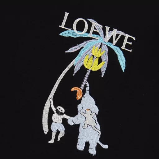 LOEWE embroidered coconut tree short-sleeved T-shirtLOEWE fabric upgrade 280 high weight high-end embroidery technology exclusive new original single unisex casual loose version short sleeve high-end customization high version fashionable and versatile hot-selling imported fabrics ultra-soft and delicate feel skin-friendly and comfortable to wear high-end boutiqueHigh-temperature washing treatment to ensure no deformation or shrinkage, summer wear, a comfortable and good-looking value! A must-have item for beauty and age reduction! The surface is ultra-fine and smooth, evenly delicate and soft, comfortable to wear, easily create a cool summer feeling, easy to hold on the upper body, and become the focus of the street in minutes