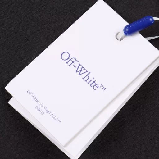 OFF WHITE CO VIRGIL 24ss St. Matthew and Angel Print Washed Short SleevesRetro printed washed distressed short sleeves, gender-neutral loose silhouette, with a strong religious color as a whole, in line with the Renaissance vintage style often used by OFF. Designer Virgil Abloh's obsession with and research on Caravaggio has created a unique opportunity for people to 