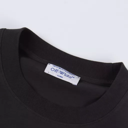 OFF WHITE CO VIRGIL 24ss Moon Anchor Print Washed Short SleevesAll fabrics and threads are custom-woven and dyed, and all fabric colors are color-matched and dyedAll fabrics and threads are custom-woven and dyed, and all fabric colors are color-matched and dyed. Fabrics, retro printed washed distressed short sleeves, gender-neutral loose silhouette cut, using 280g weight fabric, printed using Japanese mimaki printing machine, no edges or burrs, inkjet printing, hot pressing and cold tearing, through-textile anti-scratch ironing, printing does not fog, adding a sense of layering to the simple design, the washing label is also customized by the company according to the original font, and the accessories are still the correct accessories for the entire line