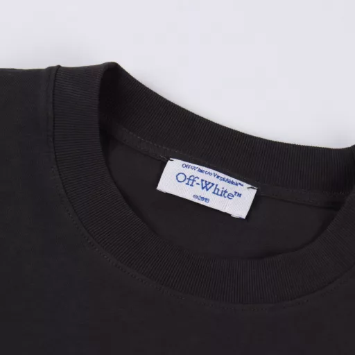 OFF WHITE CO VIRGIL 24ss Washed short sleeves with a Virgin Mary print on the chestRetro printed washed distressed short sleeves, gender-neutral loose silhouette, with a strong religious color as a whole, in line with the Renaissance vintage style often used by OFF. Designer Virgil Abloh's obsession with and research on Caravaggio has created a unique opportunity for people to 