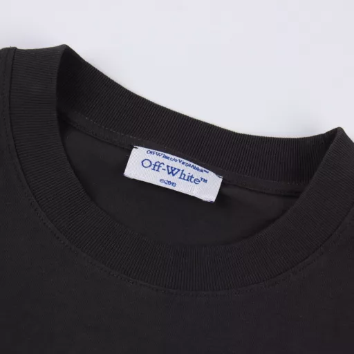 OFF WHITE CO VIRGIL 24ss Washed short sleeves with a back-printed Madonna of the PsalmsRetro-printed washed distressed short sleeves, gender-neutral loose silhouette, with a strong religious tone as a whole, in line with the Renaissance vintage style often used by OFF. Designer Virgil Abloh's obsession with and research on Caravaggio has created a unique opportunity for people to 