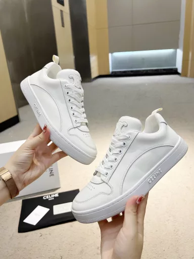 Celine bread casual shoes; stylish, relaxed and advanced, whether it is commuting or traveling, it can hold everything! The same style as celebrities @fashionable and versatile 👩‍❤️‍👨Excellent comfort 😄Original engraving! Fabric 🐄 fetal cowhide/cowhide, breathable and soft mesh lining, rubber non-slip bottom