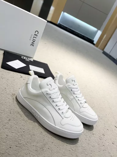 Celine bread casual shoes; stylish, relaxed and advanced, whether it is commuting or traveling, it can hold everything! The same style as celebrities @fashionable and versatile 👩‍❤️‍👨Excellent comfort 😄Original engraving! Fabric 🐄 fetal cowhide/cowhide, breathable and soft mesh lining, rubber non-slip bottom