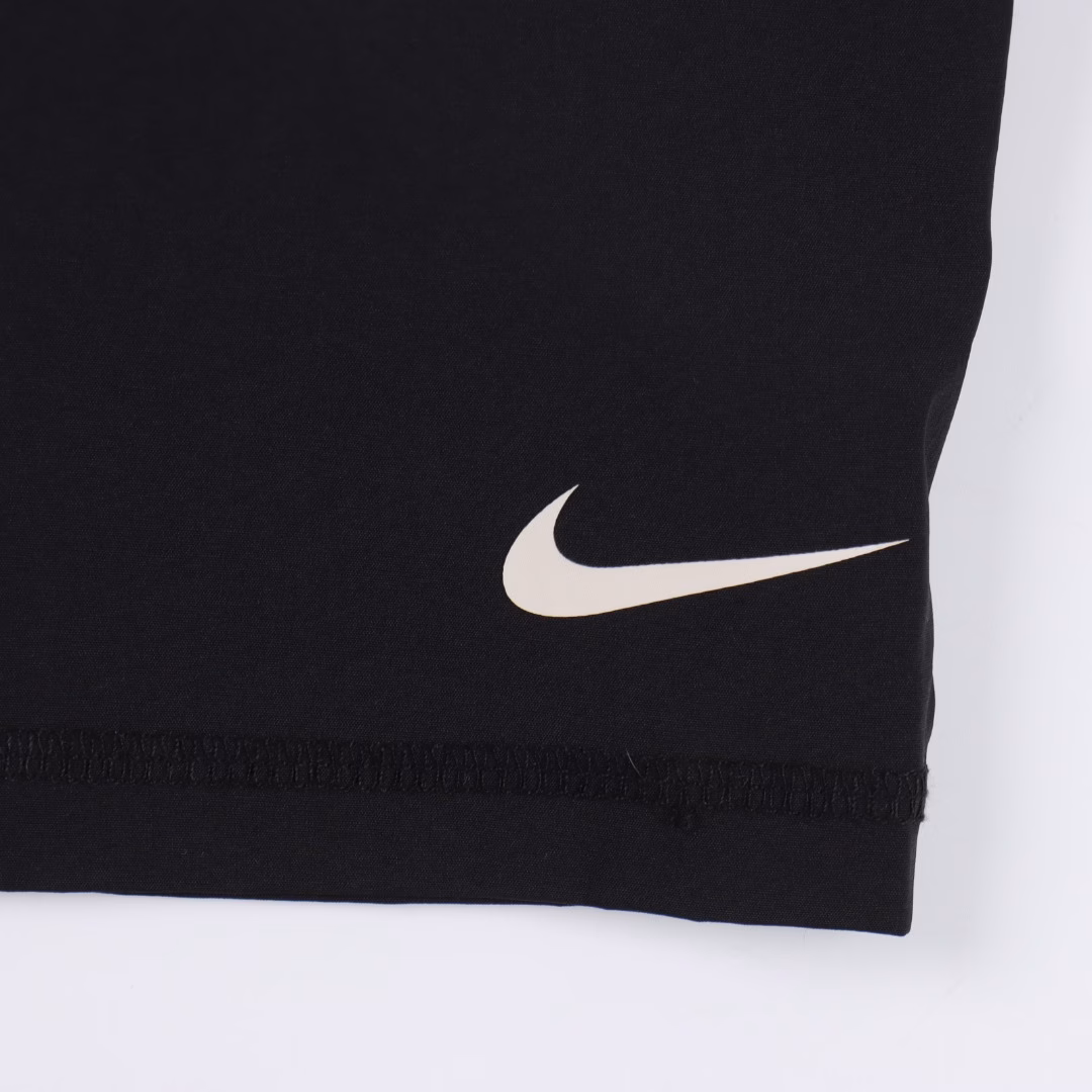 Stussy x Nike 25SS woven shortsCustom-woven and dyed high-fiber high-density woven fabric, no light transmission, very good breathability, very good feel, elastic waistband, individually customized washing labels, imported glue printing, a full set of customized accessories, still the best version that everyone can get access to