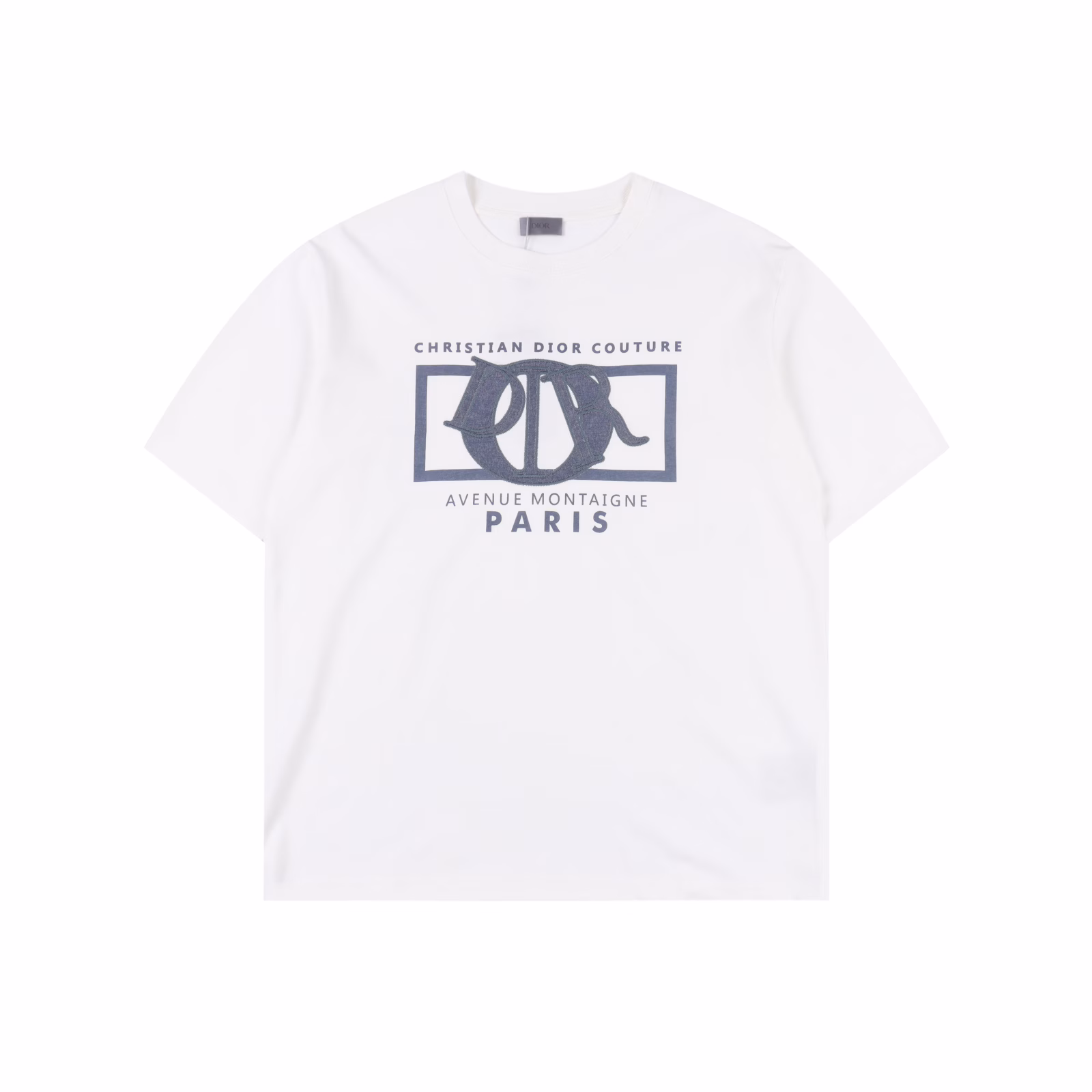 Dior 24ss patch embroidered letter short sleevesThis T-shirt is decorated with Dior Charm logo patch embroidery and printing. The double process is more creative. The classic ribbed round neck design is casual and versatile. It can be matched with various casual outfits to create a refined look. The fabric is made of imported combed cotton and washed. It is softer and more comfortable. The high weight texture is super strong and feels better. The official website has three complete labels