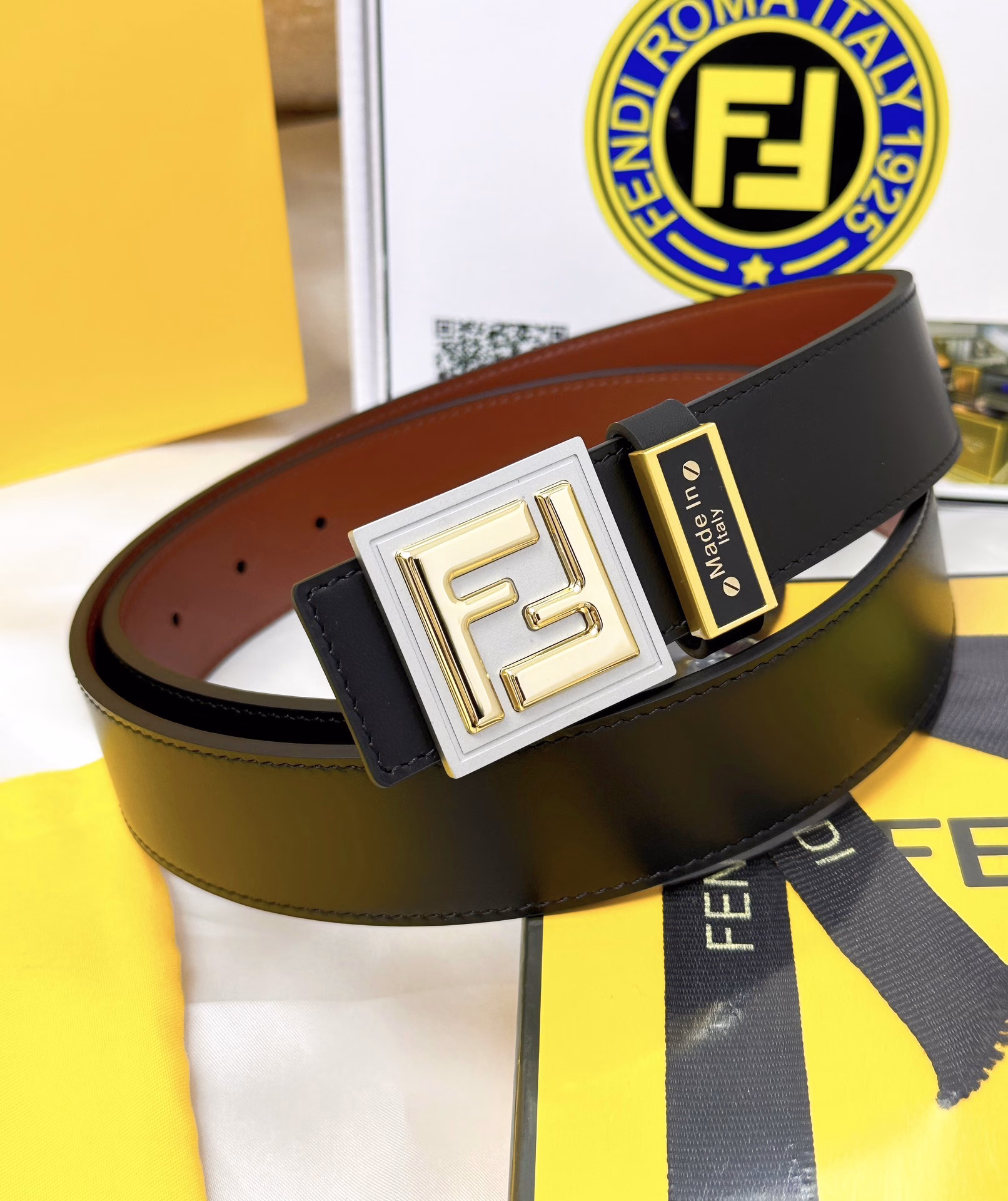 Fendi..Top original replica. P160Belt: 🐂100% top layer cowhide, guaranteed genuine leather. Double-layer FF embossed design 💠➕24K pure steel buckle material, never fades 🌈Imported calfskin 🎨Use both sides 🌟Same quality as shopping mall counters, first choice for gifting and personal use✌️Packaging: Please look for the full gift box packaging as shown in the picture, with a puncher for free