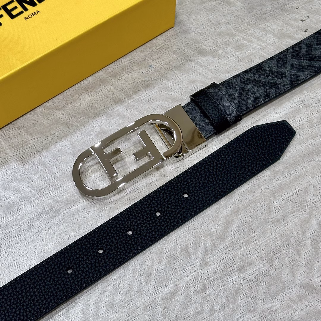 Fendi) same style in the counter 35mm width Double loop reversible belt FF push-stud buckle Cuoio Romano leather Reverse fabric with tobacco yellow and brown FF pattern Pin buckle metal finish Fashionable and classic Versatile style