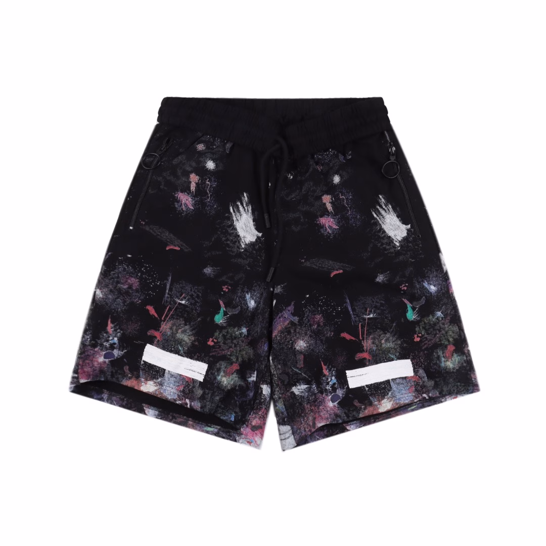 OFF WHITE C/O VIRGIL 17ss Starry Sky Fireworks Ink-Splashed Printed ShortsThe fabric is 380g sweater fabric, terry texture, washed and pre-shrunk without fading or shrinking, a total of 8 sets of screens, the colors are all produced by color collision, offset printing is thermosetting ink, one-to-one data alignment, thick plate concave and convex feel, the thickness was debugged 13 times last time, the color was adjusted 12 times on the machine to finalize the plate, eight plates were printed in eight times for one color, plus an arrow thick plate printing, the first layer is printed in gray, the second layer is printed in white, the third layer is yellow, the fourth layer is green, the fifth layer is blue, the sixth layer is purple, the seventh layer is orange, and the last layer is a thick plate. Any step will be invalid if it goes wrong. Brand new washing label auxiliary materials, I don’t know how many layers of printing have been brushed, and I risked the risk of printing badly to carve out such a model. If it is not a customized fabric, it really can’t hold such a toss. The starry sky fireworks effect is staggered + Strong sense of layering, large logo printed on the back, authentic brush effect, strong sense of concave and convex, no ambiguity in materials, customized tag accessories, all in place