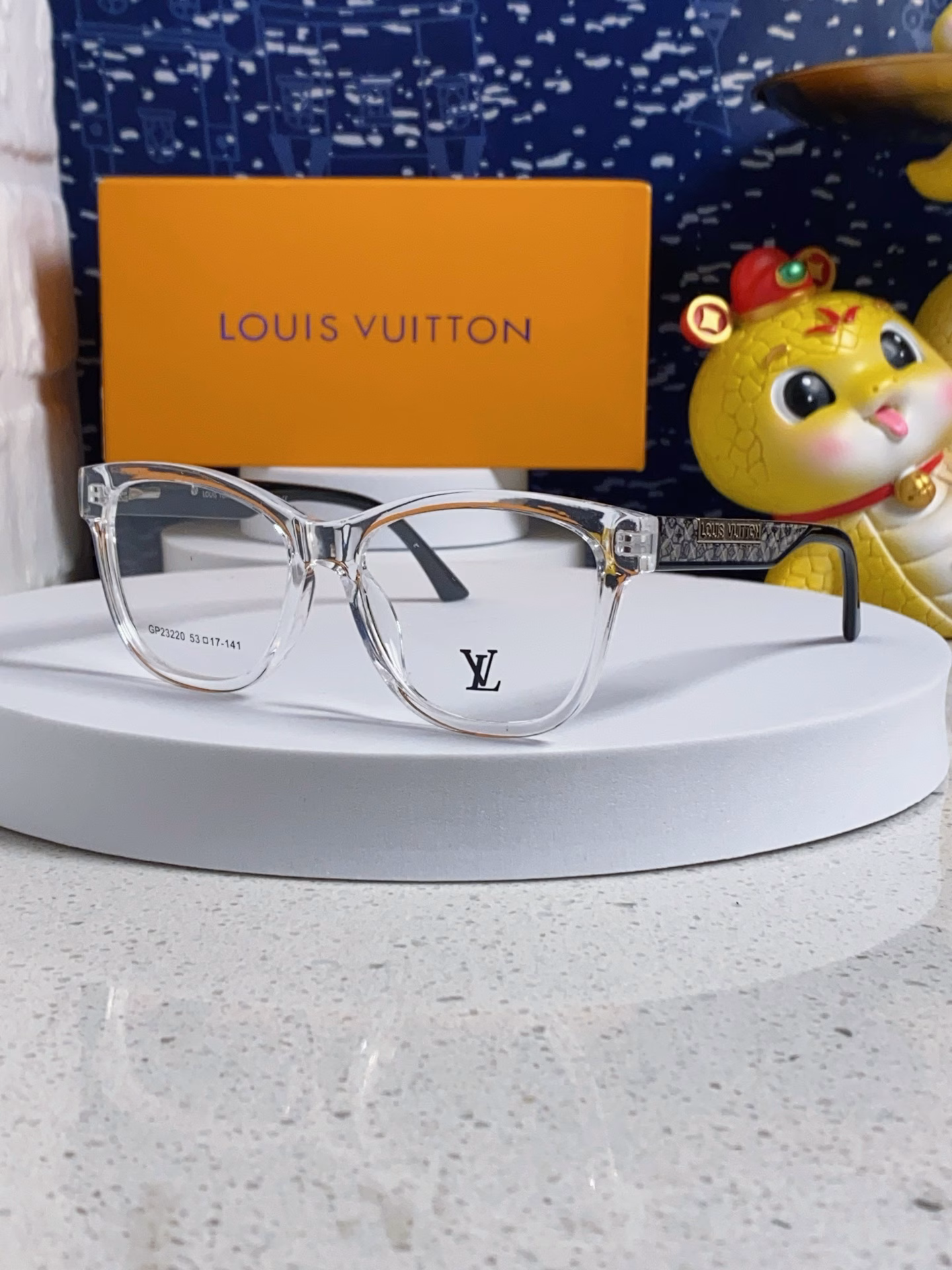 Louis Vuitton 2025 new style casual fashion ultra-light Korean version of large frame glasses frame Internet celebrity glasses frame can be equipped with myopia anti-blue light unisex