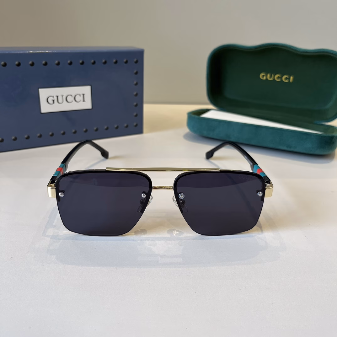 Gucci's new sunglasses🕶️Same style for men and women, extremely comfortable to wearFashionable styleClassic metal single beam aviator toad-shaped fashion sunglasses