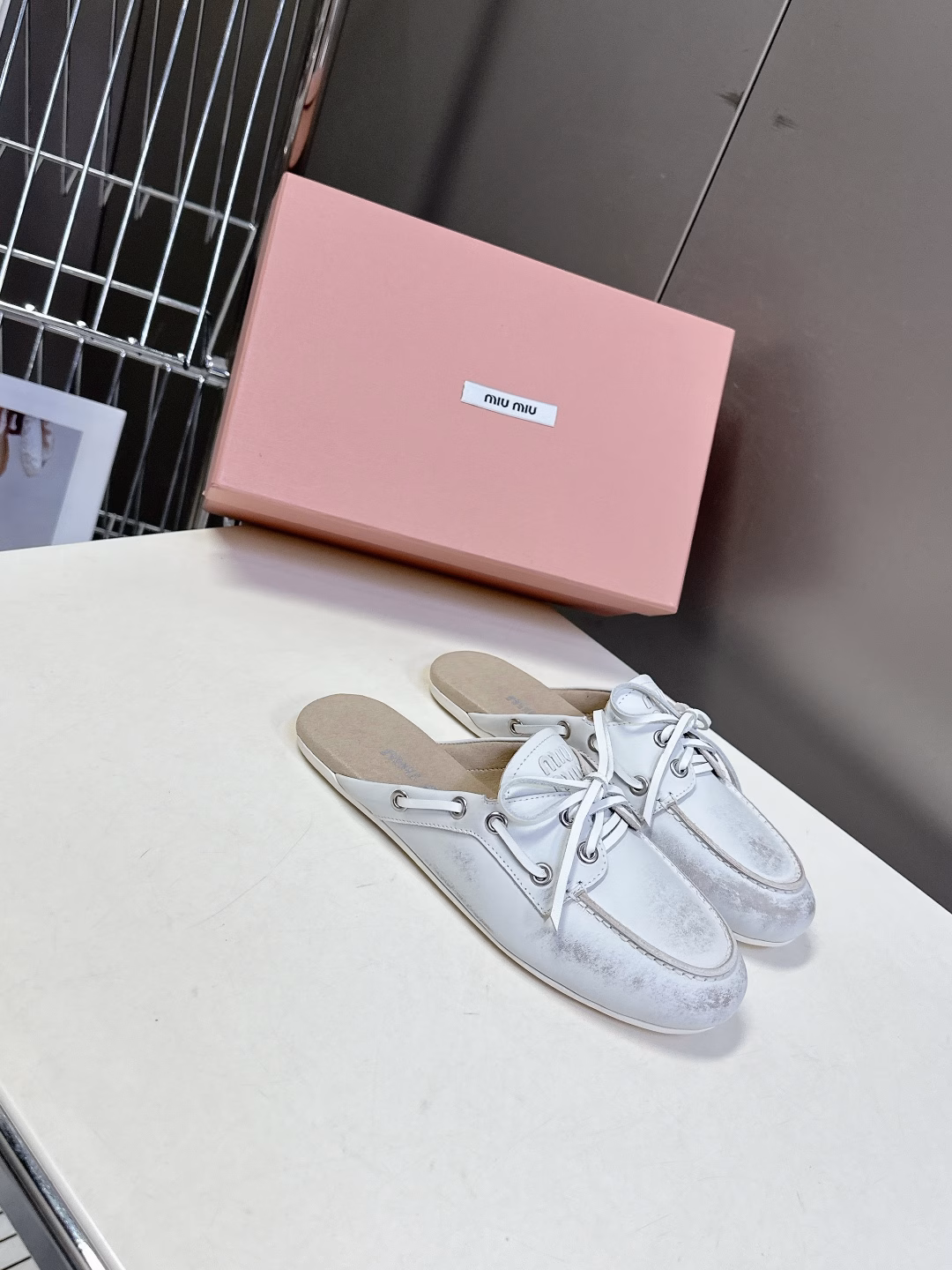 Miu Miu Milan catwalk style spring and summer half-slip moccasins