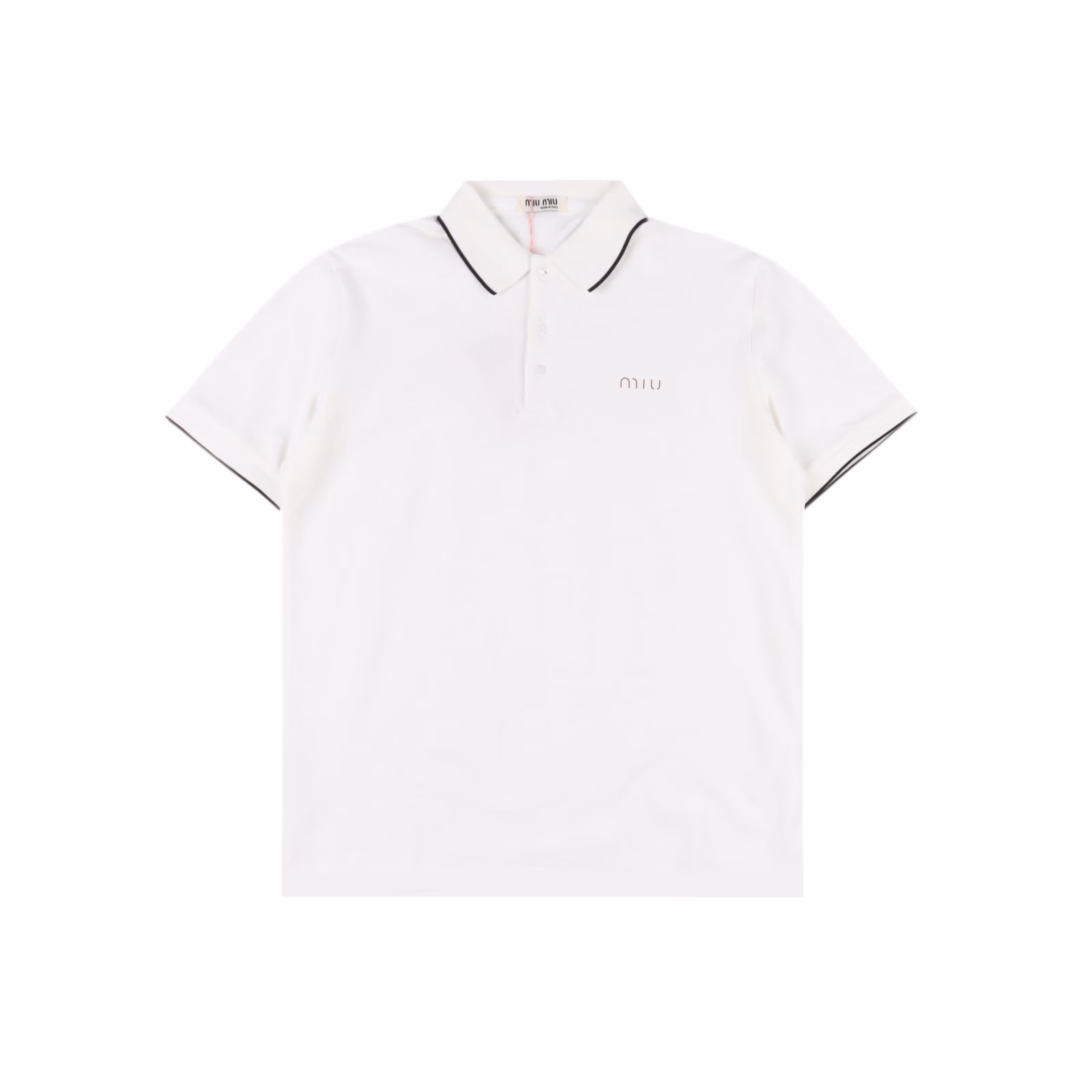 Miu Miu 25ss chest logo contrasting glued short-sleeved Polo shirtCustomer-supplied fine imitation cotton to create a pearl material fabric, soft and smooth texture, comfortable and breathable, cool,and long-term wear and washing will not fade or deform. Imported Tajima machine embroidery.Chest logo contrasting glue technology, collar, cuffs stripe contrasting design,Brand element design concept, reflecting high quality.Delicate and soft feel! Presenting a casual cut, the upper body version is superb