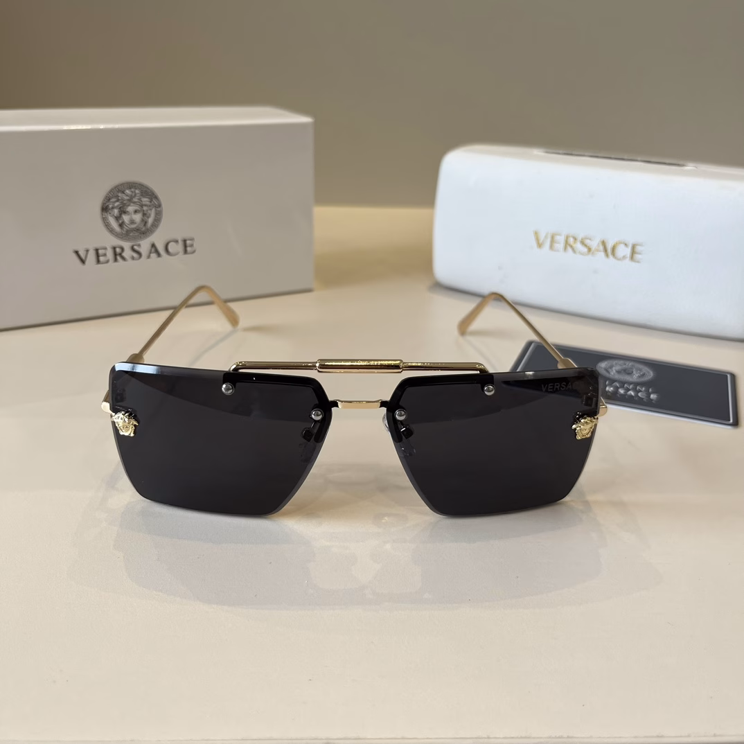 Versace European and American style fashion sunglasses, men's polarized glasses, men's sun glasses, a good partner for modifying face shape
