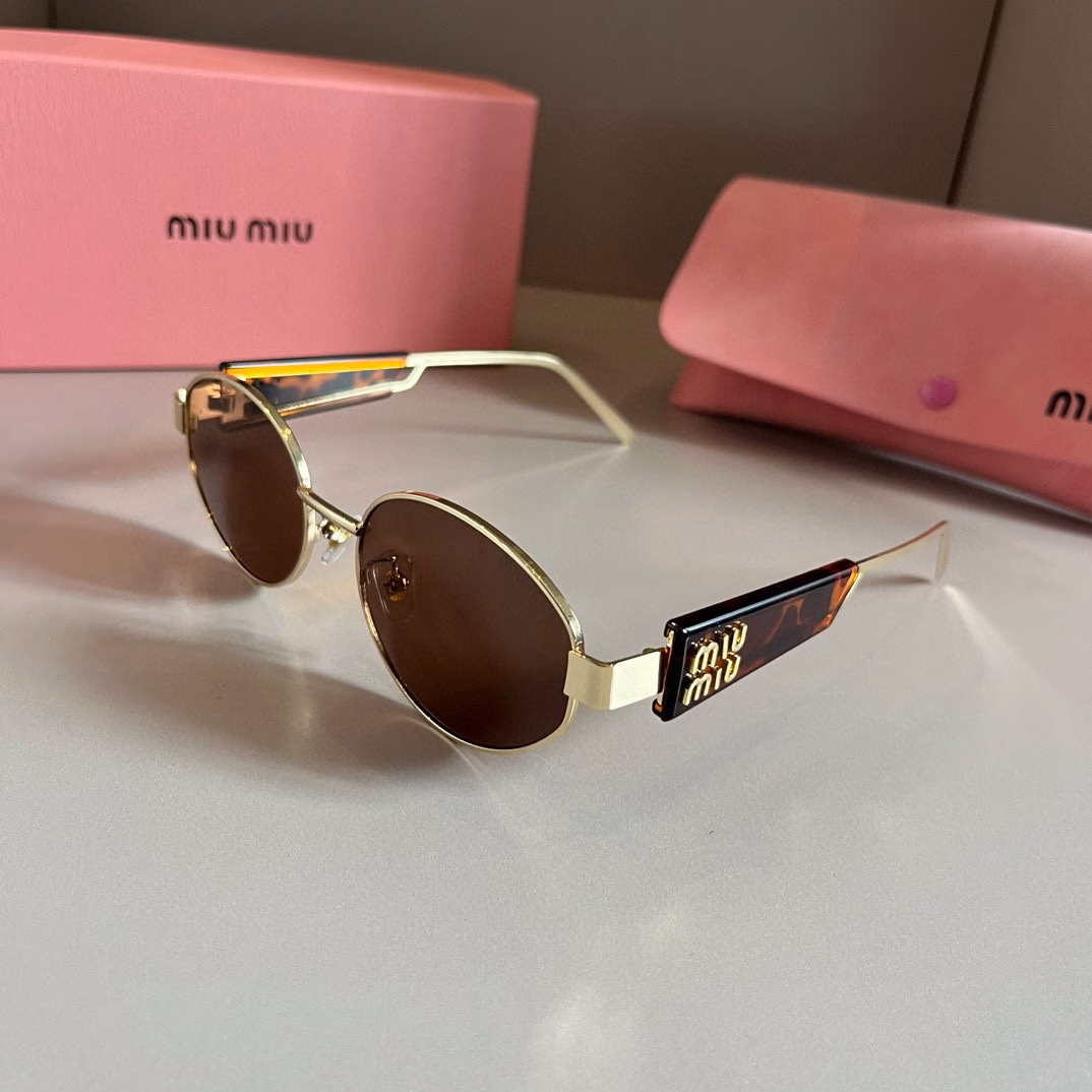 Miu Miu 24 European Station New High-end Square Frame Personalized Sunglasses